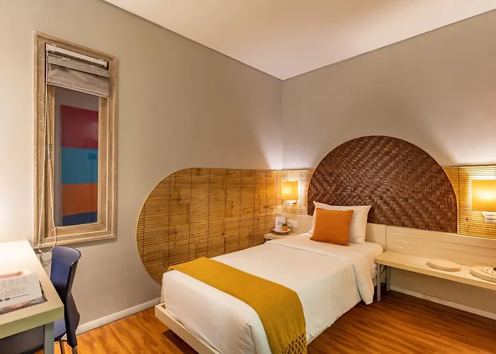 فندق Cove Renata 3*